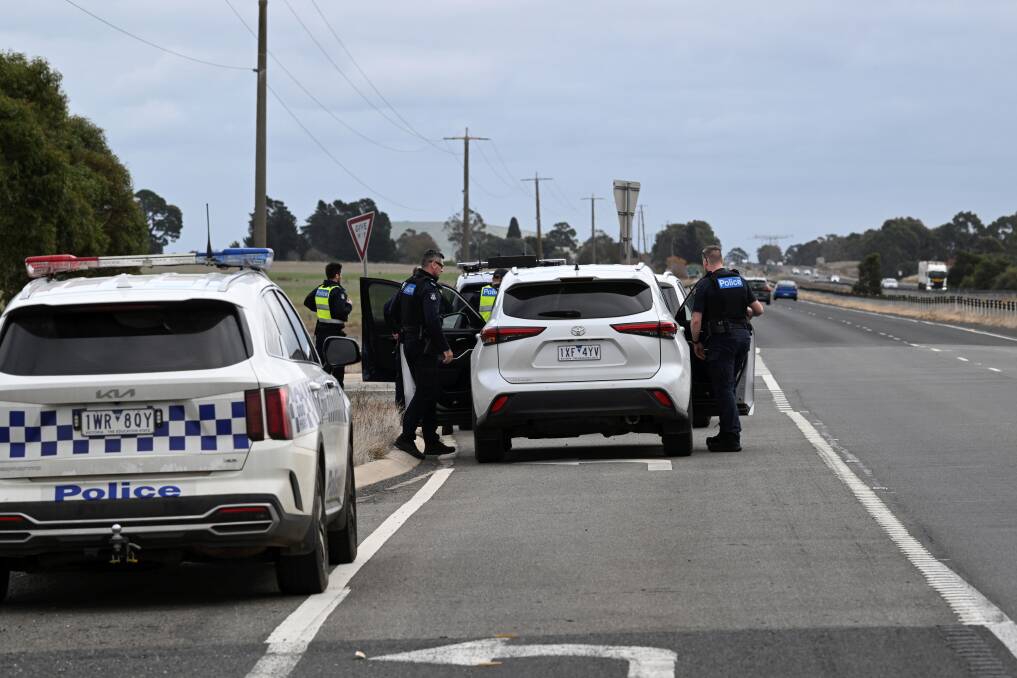 Ballarat man arrested after chase from Melton to Navarre