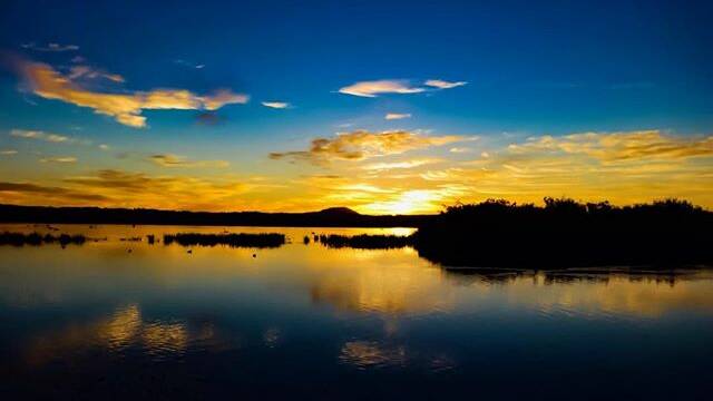 PIC OF THE DAY: @fatbed74 "#sunrise #morning #morningmotivation #sunshine #morninglight #lake #lakewendouree#lake_wendouree#wendouree #ballarat #ballaratlife#photography #photographer #picoftheday #photooftheday #photo#awesome #beautiful #nature#peaceful"