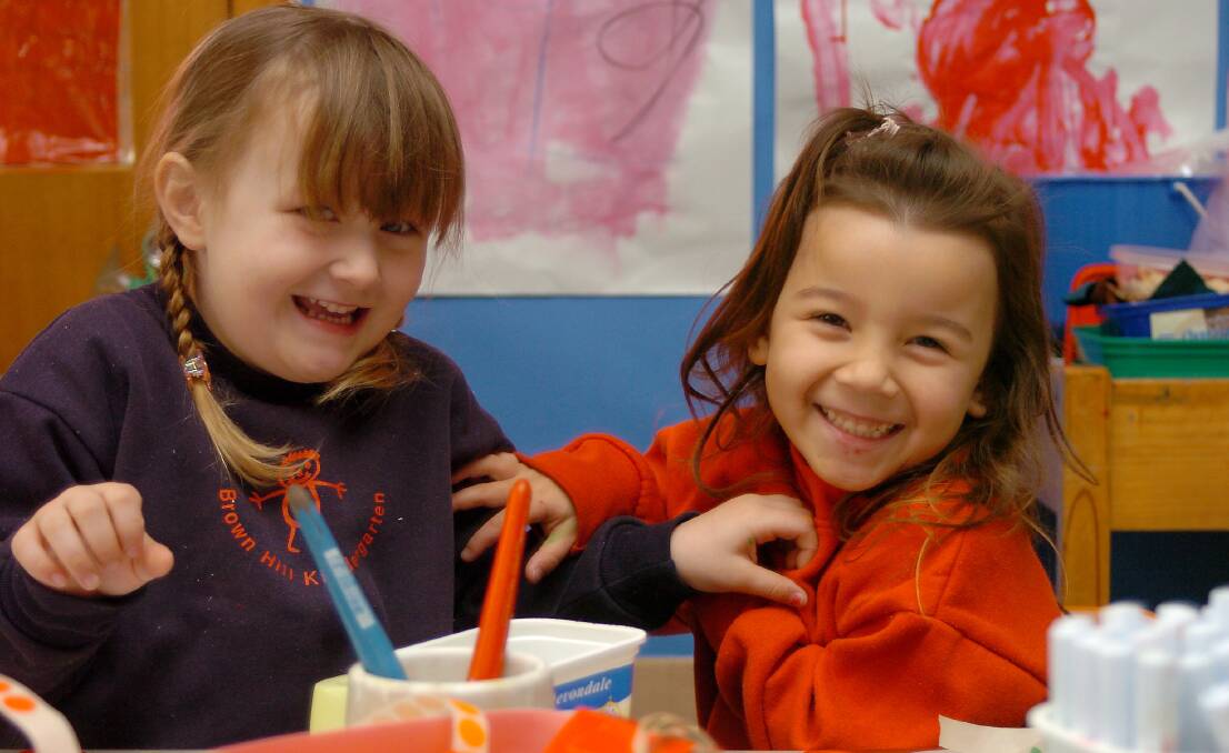 2005 - Brown Hill kindergarten: Shania Basar and Syra Gibson.