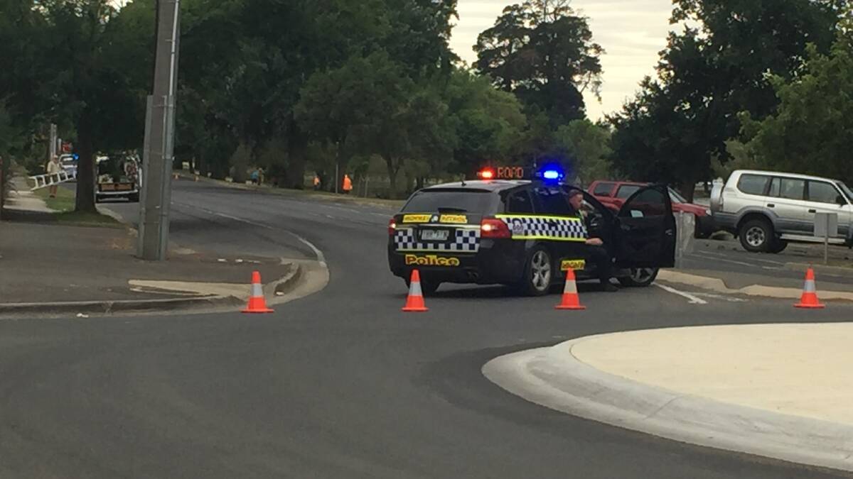 Wendouree Parade closed after gas leak