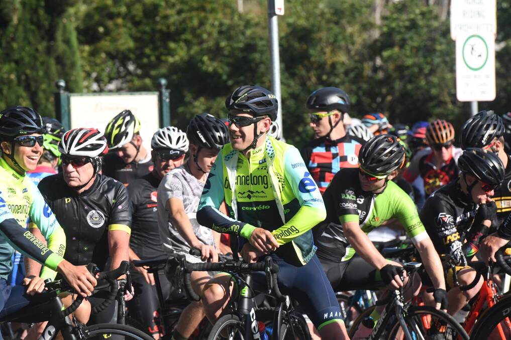SUPPORT: Cyclists gather in force to ride a Buninyong tribute lap for Jason Lowndes. 