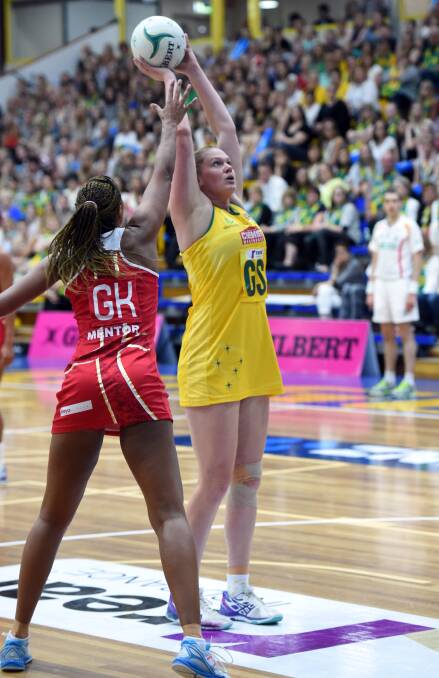 GOAL: Wendouree Indoor Sports collective aims to host events like international netball Tests, as Bendigo did between Australia and England in 2014. Picture: Bill Conroy