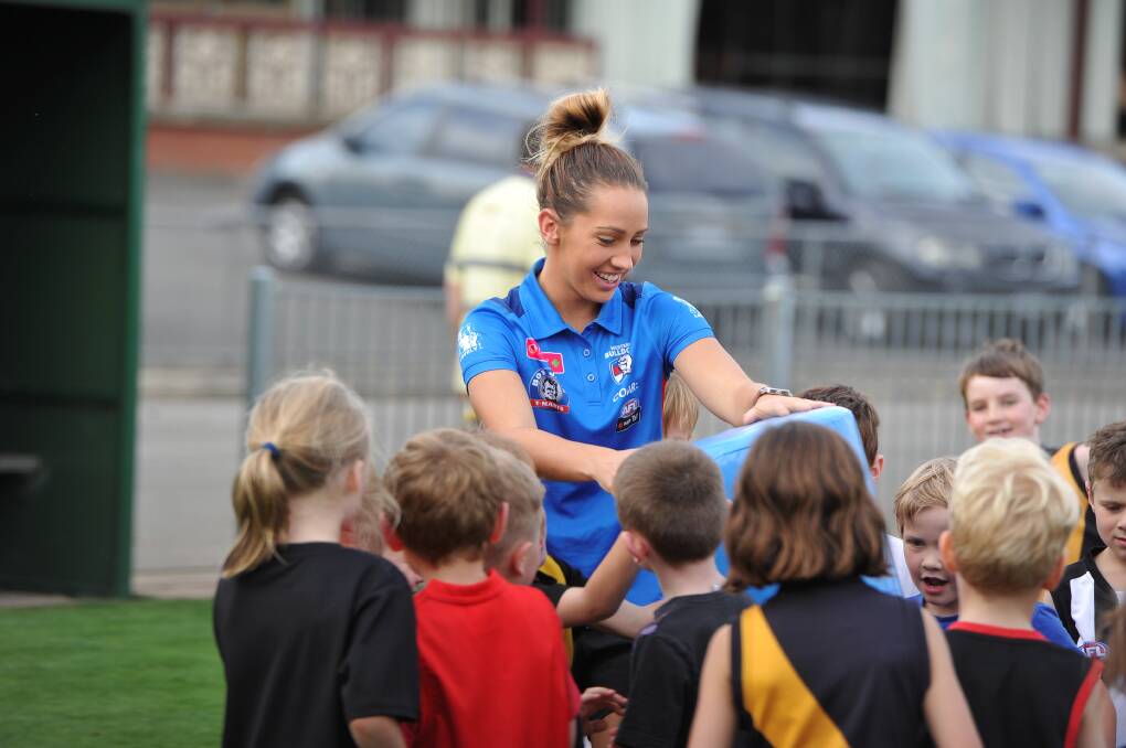 INSPIRING: Western Bulldogs AFLW footballer Laura Bailey returns to Ballarat as a role model for young girls and boys in her hometown. Picture: Lachlan Bence