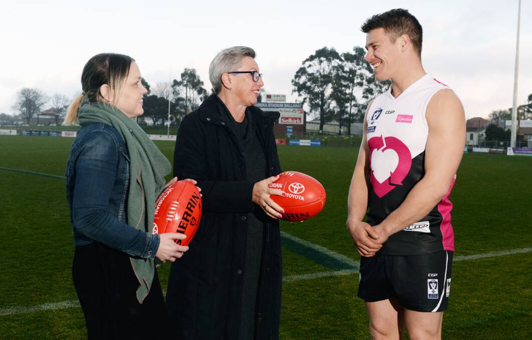 PRE-MATCH: DonateLife ambassadors Nicole Macintosh and Vivienne Linnane share their stories with Rooster Luke Kiel. Picture: Kate Healy