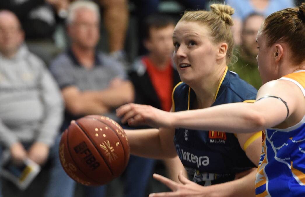 Impressive: Ashleigh Spencer managed seven rebounds and two assists in the Rush's victory over the Launceston Tornadoes.  Picture: Lachlan Bence.