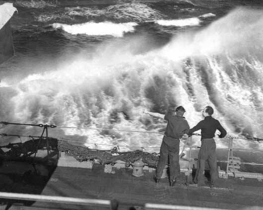 Crewmen aboard HMAS Perth in the Mediterranean. Picture: AWM.
