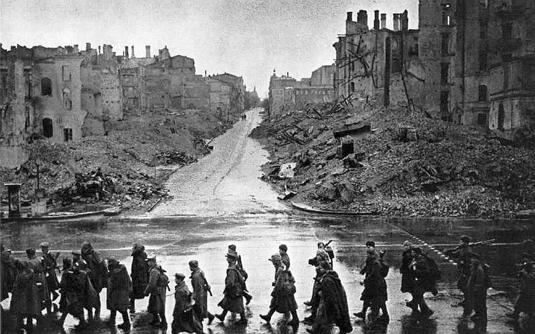 Russian troops retreat through the ruins of Kiev, Ukraine, 1943.