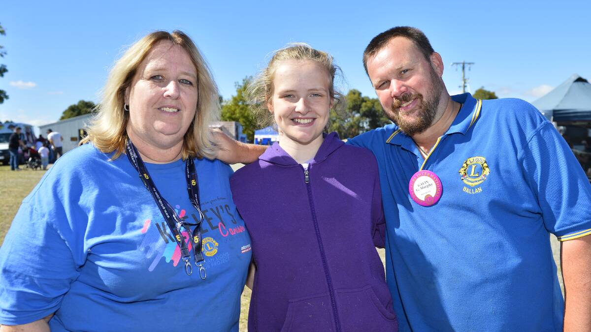 Keeley, 13 with her parents Sharon and Gavin at the Keeley's Cause event held at the Ballan Racecourse. Picture: Dylan Burns