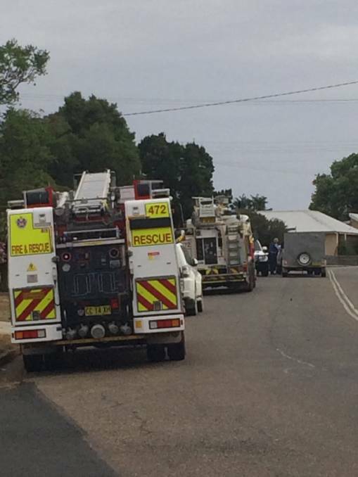 A siege in Mount Austin closed Northcott Parade for more than an hour.
