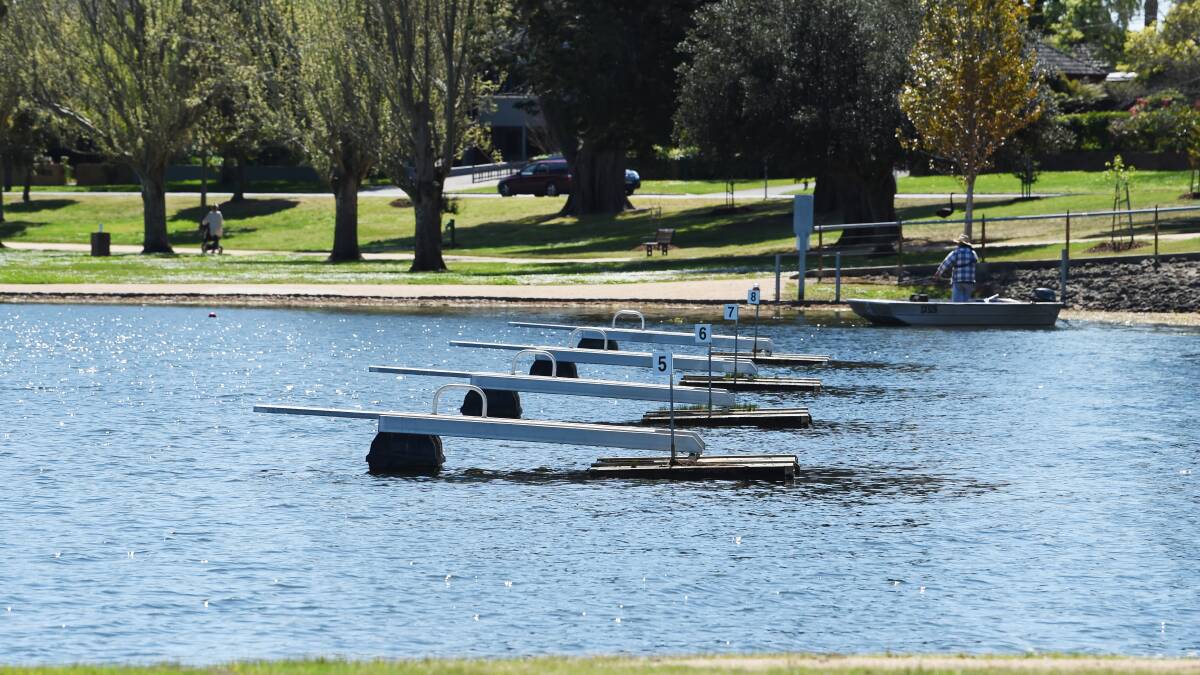 New rowing starting platforms in place on Lake Wendouree