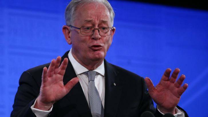 Trade Minister Andrew Robb has repeatedly warned that China could pull out of the deal if Parliament quibbles with labour-market testing provisions. Photo: Andrew Meares