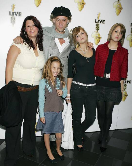 Fifi Trixibell Geldof; Tiger Lilly Geldof; Peaches Geldof; Pixie Geldof; Bob Geldof in 2005. Photo: Jo Hale