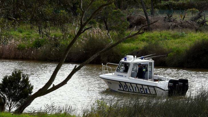 Police search the water near Avondale Heights for missing woman Karen Ristevski. Photo: Penny Stephens