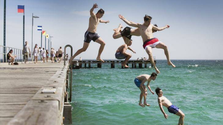 Melbourne's spring: It was a scorcher on October 6. Photo: Simon O'Dwyer