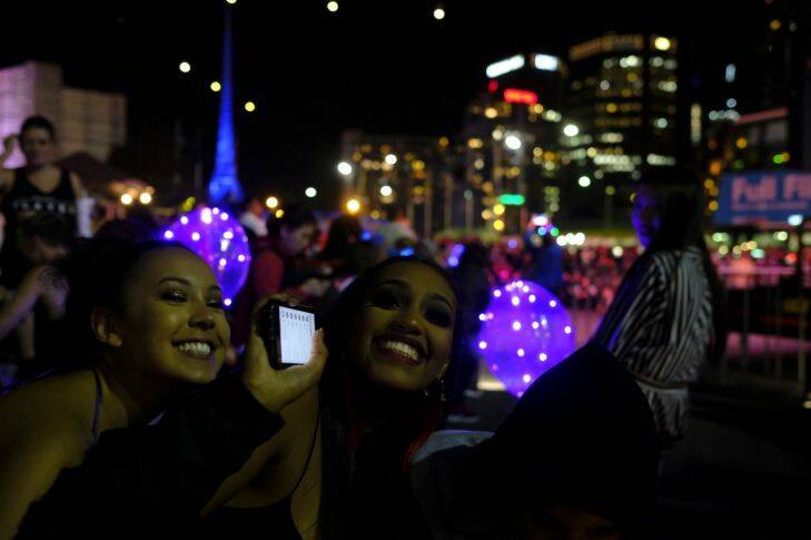 31/11/17 Melbournian's are seen enjoying the New Years Eve festivities in the CBD, Melbourne. Photograph by Chris Hopkins
