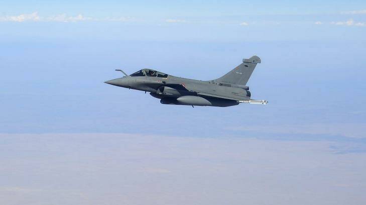 A French Air Force Dassault Rafale F1 aircraft in the skies of Iraq. Photo: SGT Mick Davis