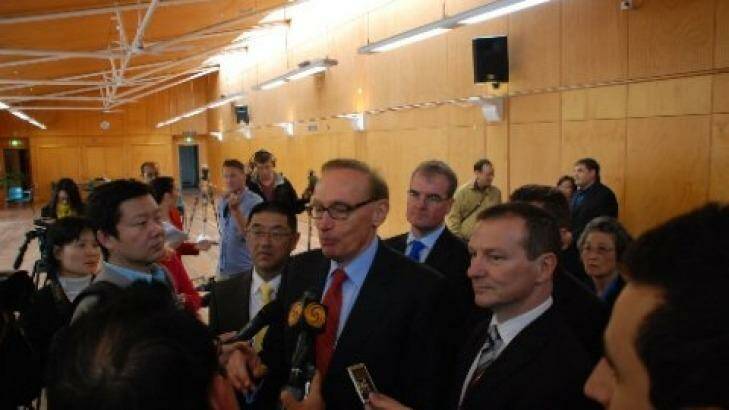 Dr Zhu with Gillard government foreign minister Bob Carr after being appointed to the Chinese Ministerial Consultative Committee. Photo: TEI