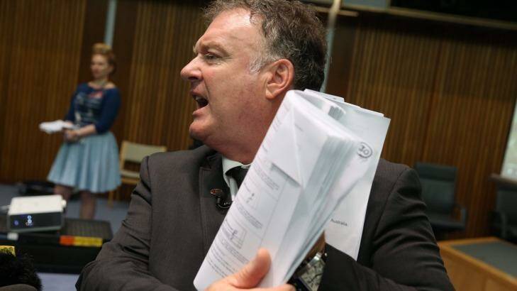 One Nation senator Rod Culleton makes the case for a royal commission into Australia's banks. Photo: Andrew Meares