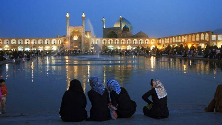 Meidan Emam (Imam Square) in Esfahan, Iran. Photo: SEUX Paule / hemis.fr