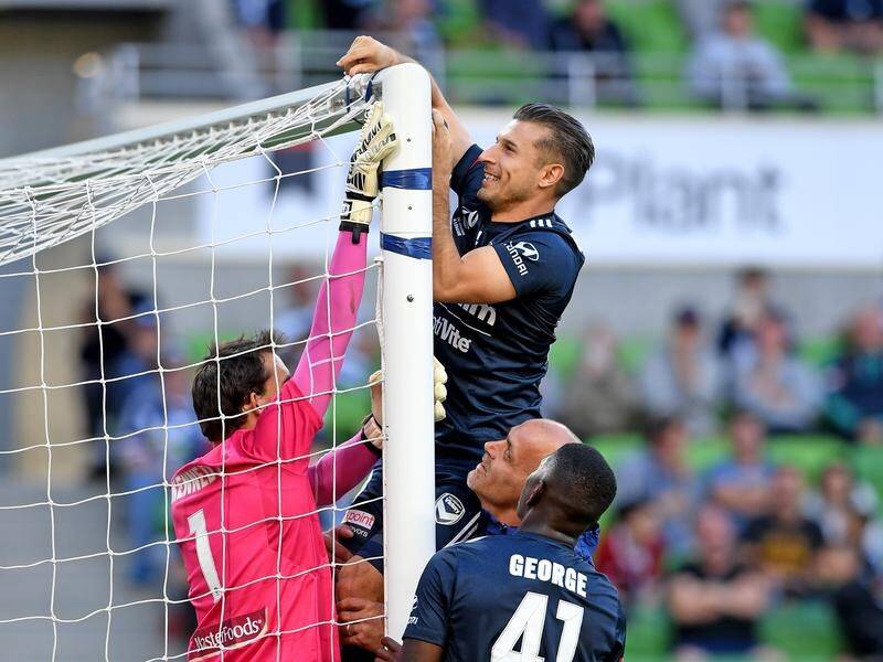 Kosta Barbarouses having to repair the net during Victory's game with Central Coast raised eyebrows.