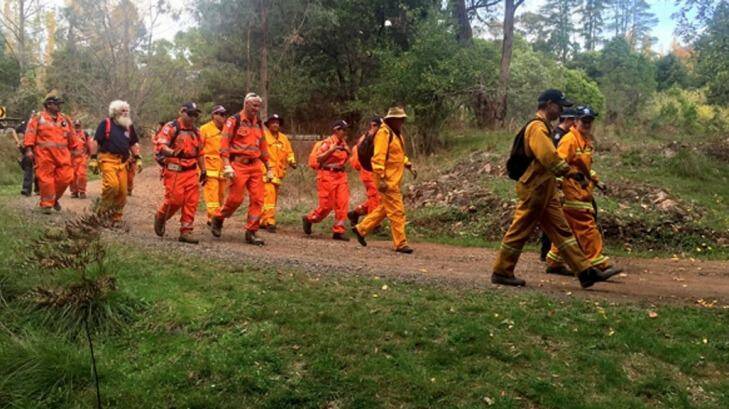 Paul Dowsley ???@pauldowsley7  30m30 minutes ago Sawmill Settlement, Victoria
Police and SES search for Ted Haigh along the Delatite River near where he disappeared on Sunday night. #7newsmelb Photo: 7news