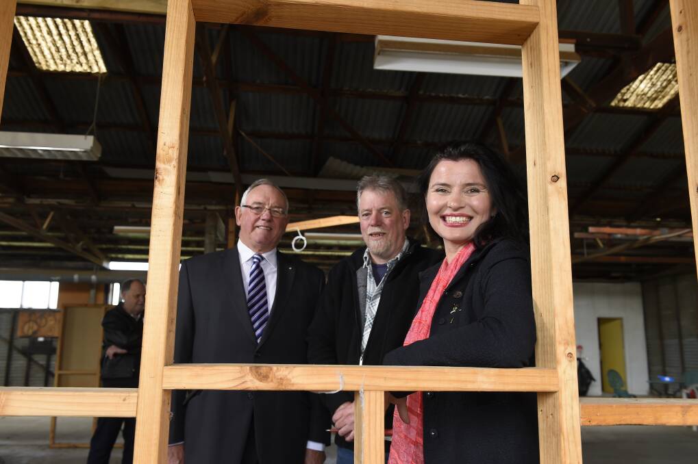 Event: Federation University Australia chancellor and beyondblue founding committee member Paul Hemming, Sebastopol Men s Shed president Les Shimmin and Nationals candidate for Buninyong Sonia Smith. PICTURE: JUSTIN WHITELOCK