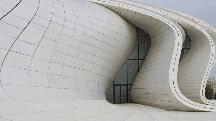 The white-tiled wave of rooftop at the 
Heydar Aliyev Cultural Centre.  Photo: Ben Groundwater 
