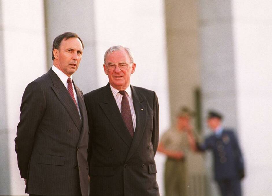 Bill Hayden (right) and Paul Keating at the announcement of the new Governor General Sir William Deane.