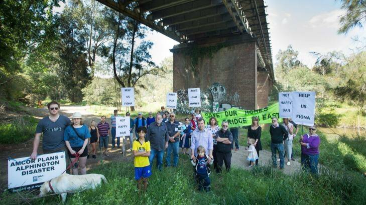 Residents protest VicRoads' plans for the Chandler Highway bridge.  Photo: James Boddington