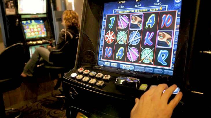 Victorian councils are proposing tougher laws on poker machines. Photo: Arsineh Houspian