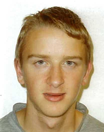 Investigators have released an image of missing Ballarat teen Adam Frary in the hope someone may have information on his whereabouts.