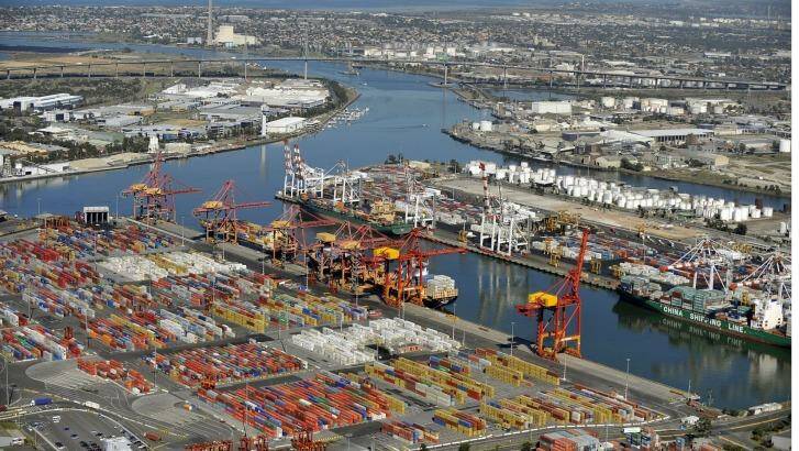 The Labor party will ramp up political pressure on the Liberals over the sale of the Port of Melbourne Photo: Craig Abraham