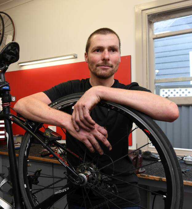 EXPERT: Mountain bike champion Phillip Orr will be holding weekly training sessions in the lead up to the Ballarat Cycle Classic challenge. Picture: Lachlan Bence 