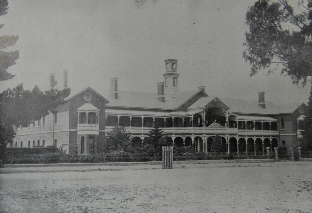 The Ballarat Orphan Asylum in 1901 in Victoria Street.