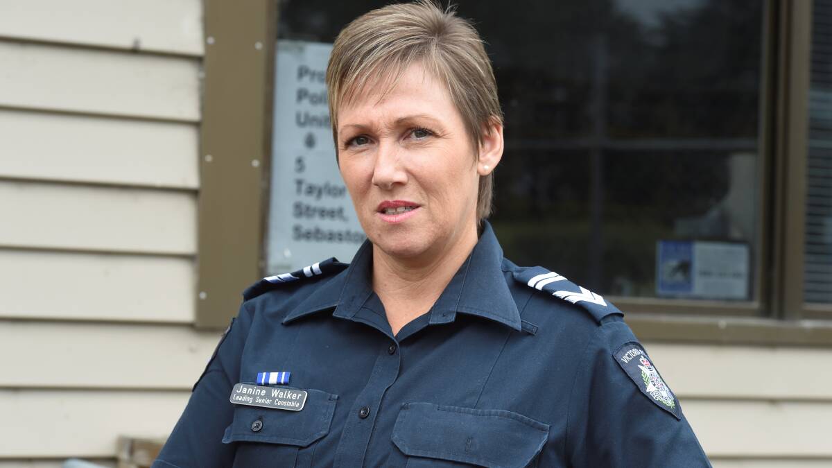  Leading Senior Constable Janine Walker warns of thefts in the area. PICTURE: DYLAN BURNS