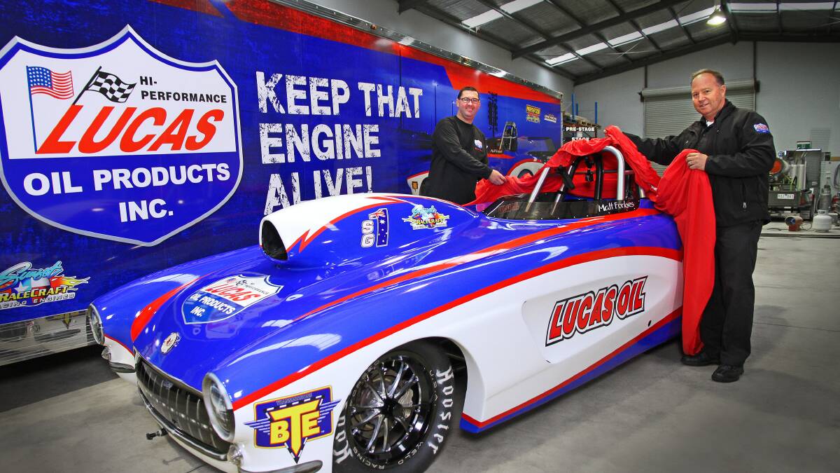 Drag racer gets a timely boost in title chase