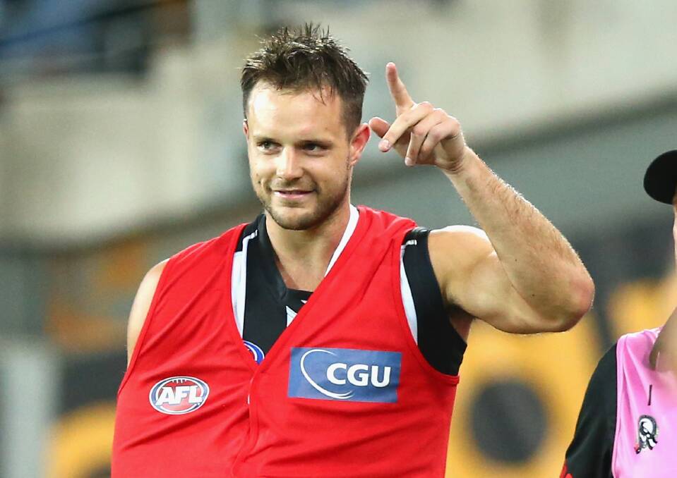 Collingwood footballer Nathan Brown dislocated his shoulder during a match on Saturday.