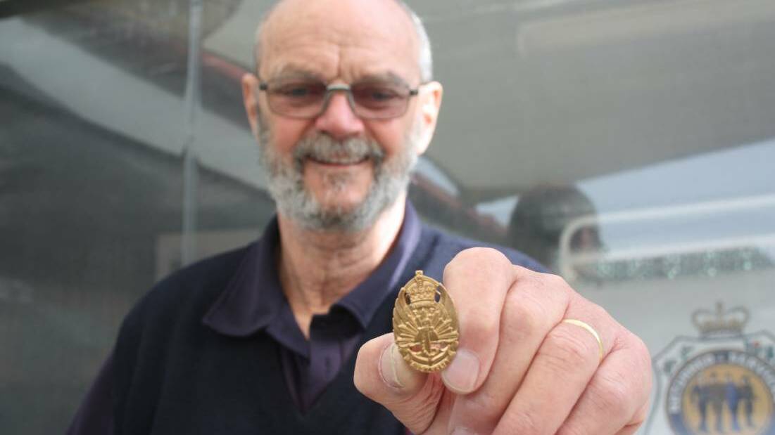 LOST BADGE: Wagga RSL sub-branch secretary Ken May with the lost general service badge. Picture: Ken Grimson 