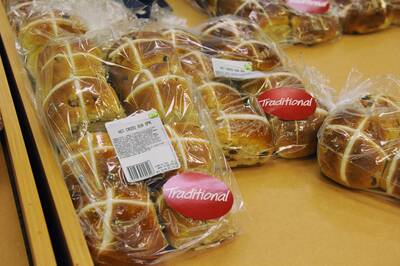 Hot cross buns at Safeway Ballarat.