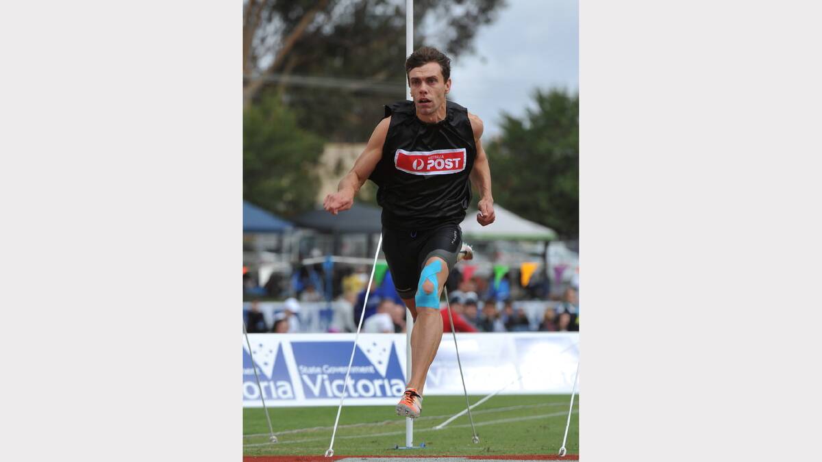 Stawell Gift Heats. Shane Woodrow. PICTURE: LACHLAN BENCE