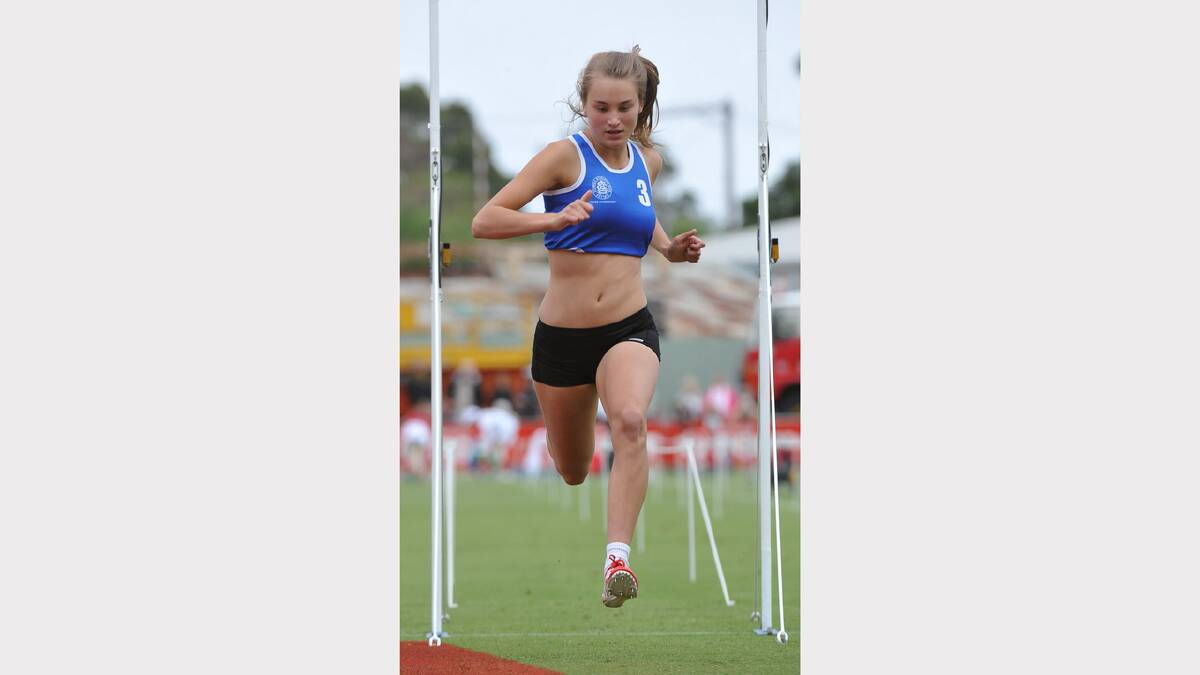 Stawell Gift Heats. Sarah Blizzard. PICTURE: LACHLAN BENCE