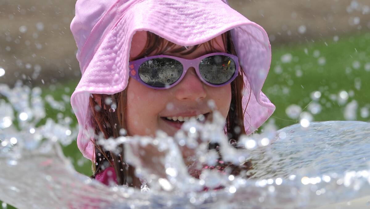 6 year old Emma Allen.  Fun in the sun at the New Water Park in Doveton Street.Pic Lachlan Bence