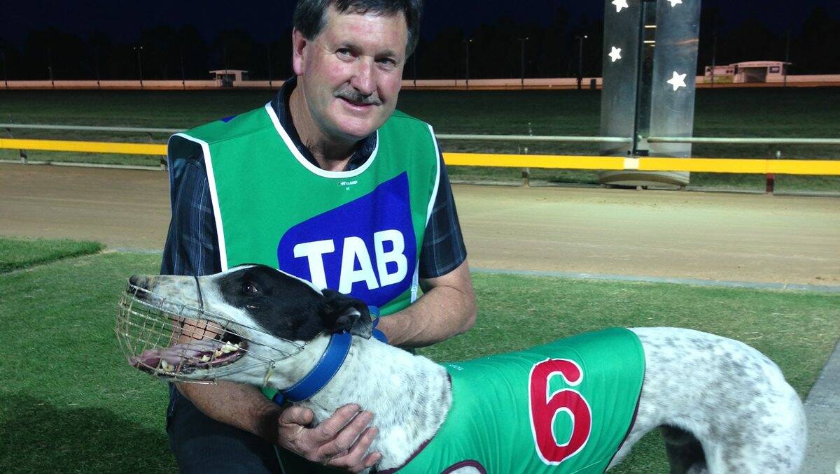 Trainer Kelvyn Greenough with Paw Licking.