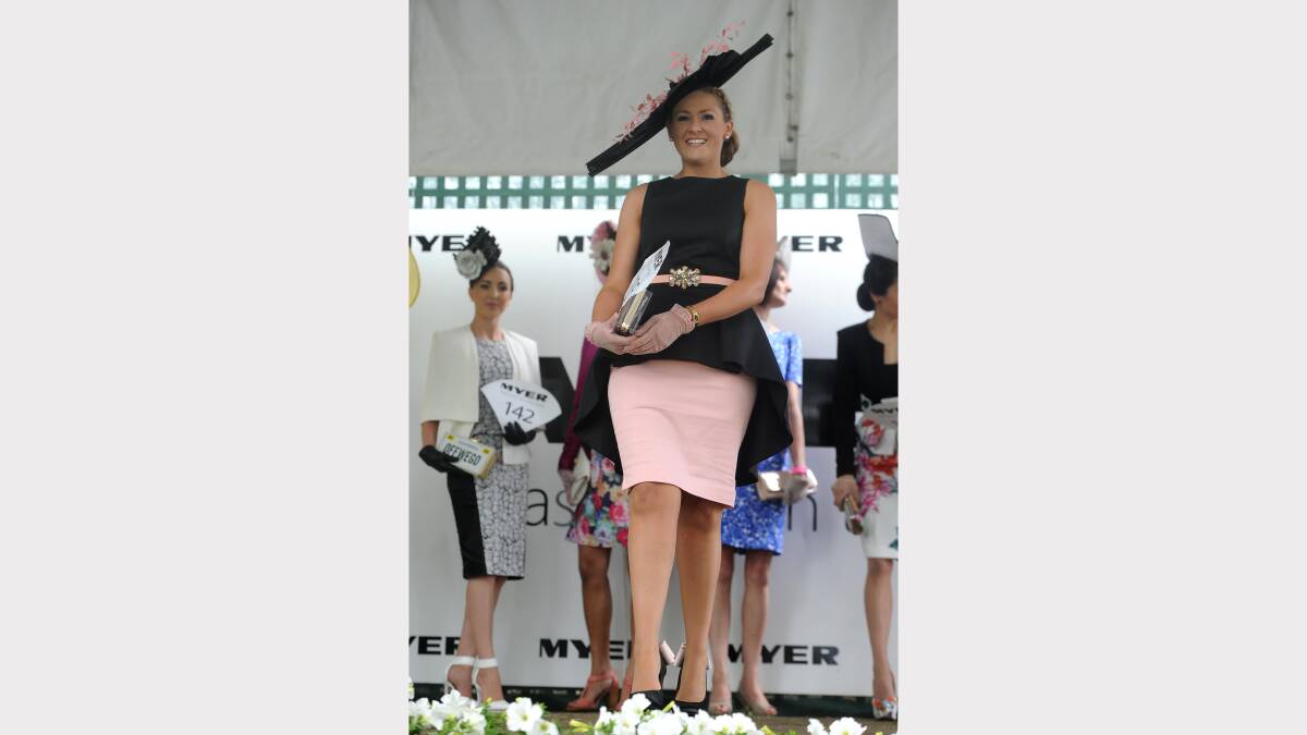 Fashions on the Field Lady of the Day Finalist: Jessica Taylor