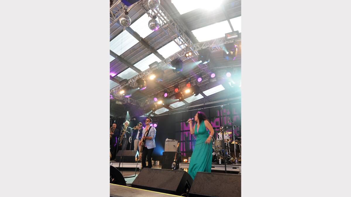 Meredith Music Festival 2013. The Bamboos  