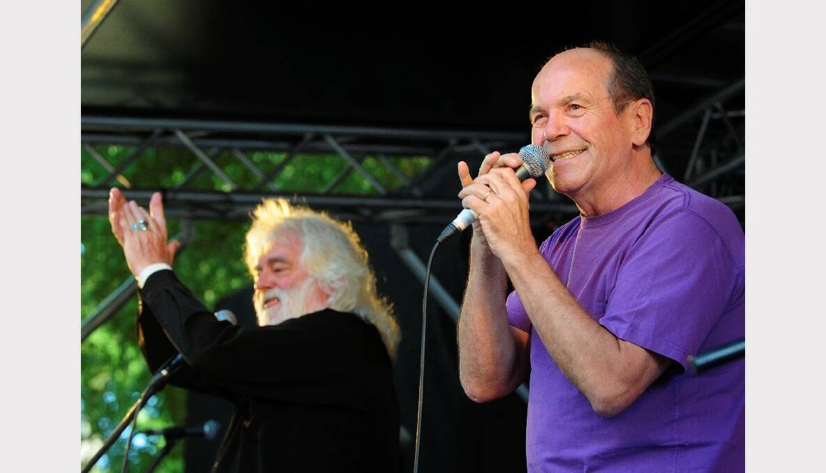 Brian Cadd and Glen Shorrock. PICTURE: JEREMY BANNISTER.