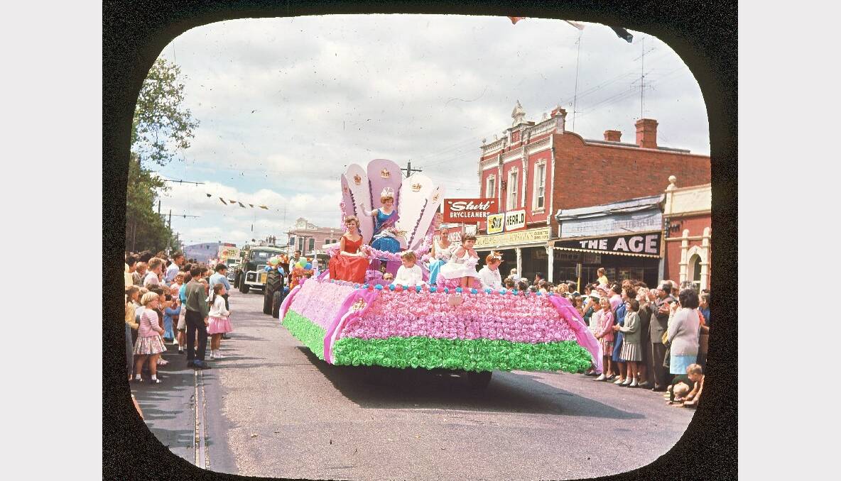 The Ballarat Begonia Festival, March 8, 1965. SOURCE: GOLD MUSEUM, SOVEREIGN HILL.