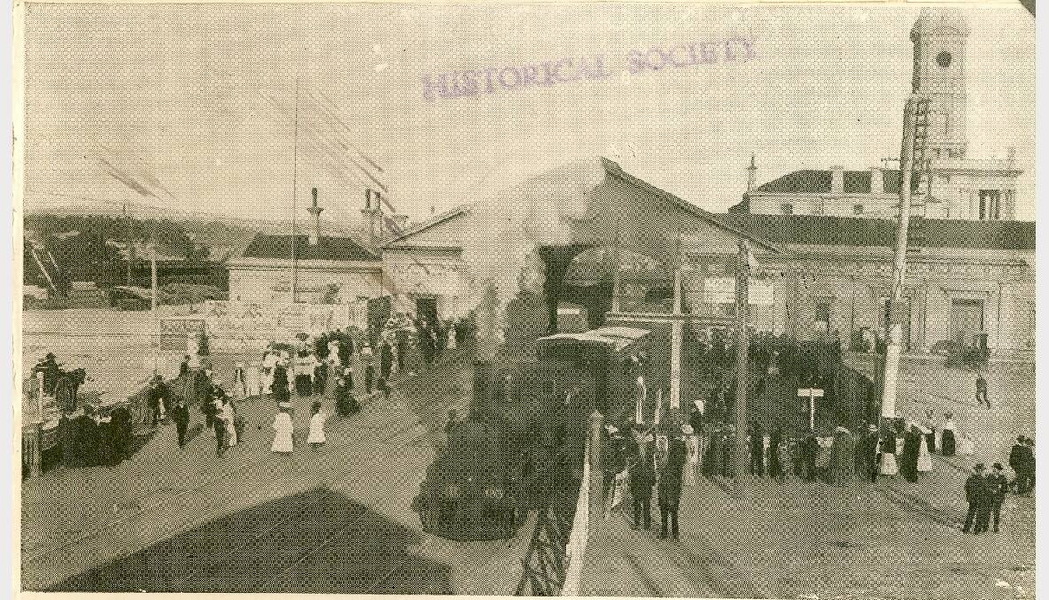 The Ballarat Railway Station, circa 1910. SOURCE: GOLD MUSEUM, SOVEREIGN HILL.