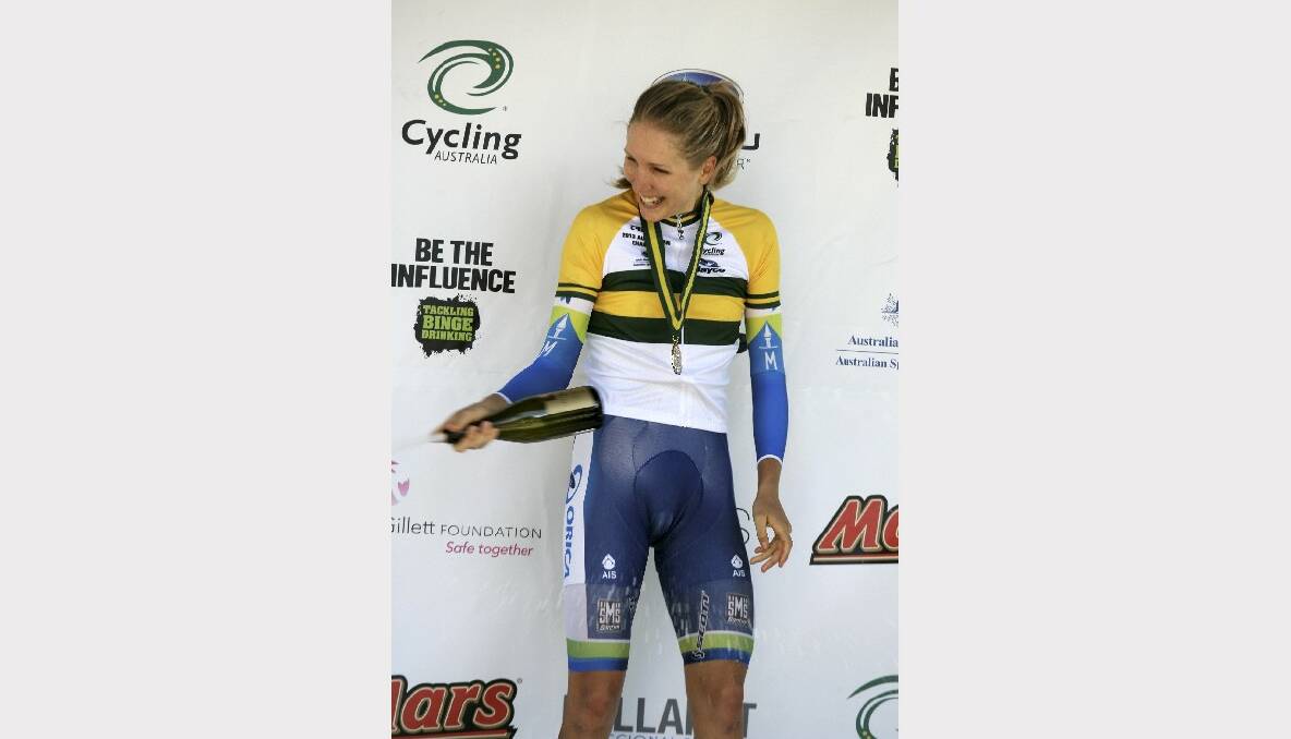 Shara Gillow wins the Elite Women's Time Trial. PICTURE: CRAIG HOLLOWAY.
