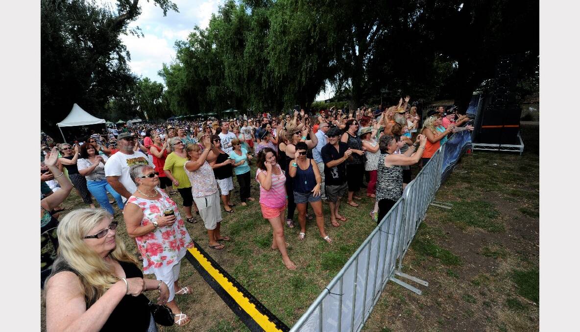 The crowd at Lakeside Twilights. PICTURE: JEREMY BANNISTER.